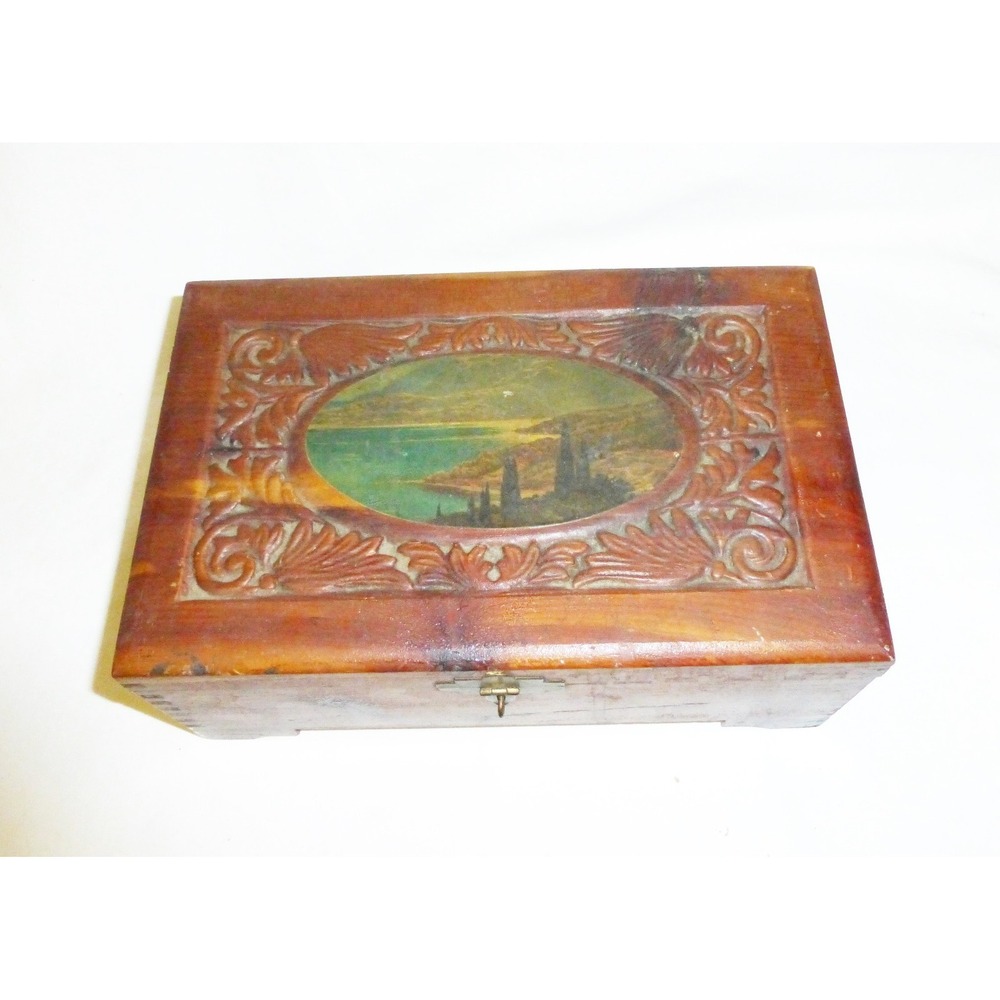 Vtg intricately hand carved hinged wood jewelry box farmhouse Cottagecore